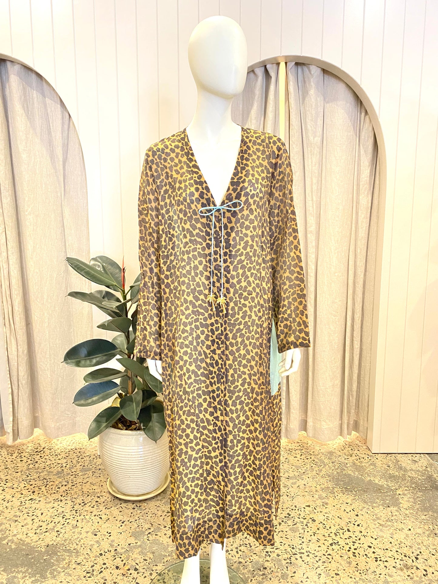 Never Fully Dressed Running Wild Leopard Calypso Kimono - Size L