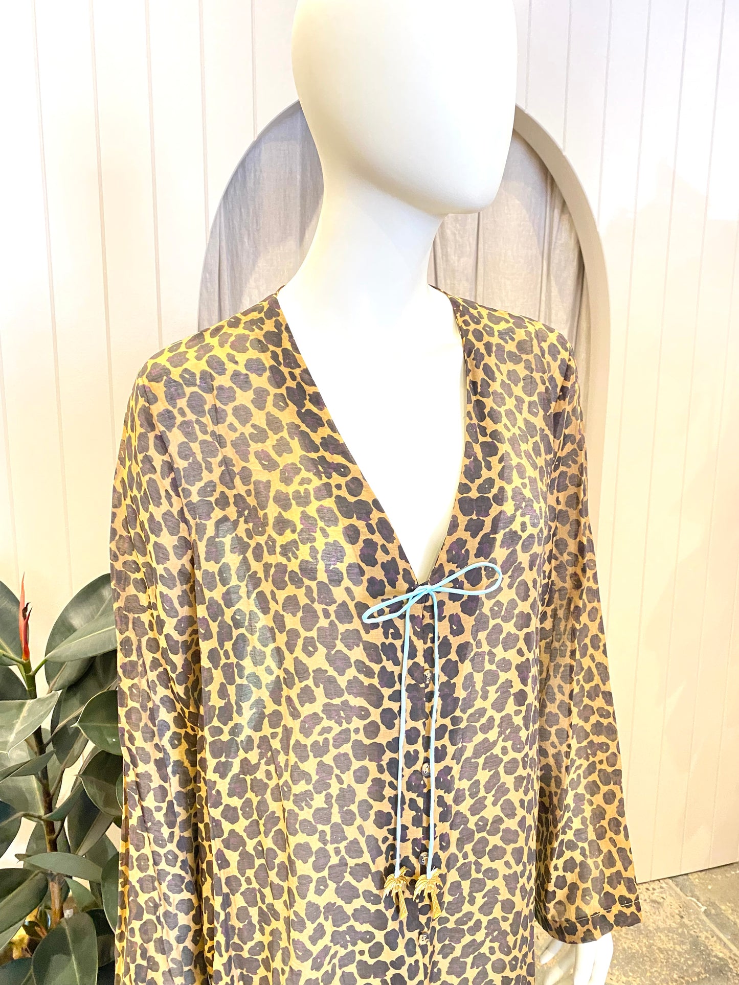 Never Fully Dressed Running Wild Leopard Calypso Kimono - Size L