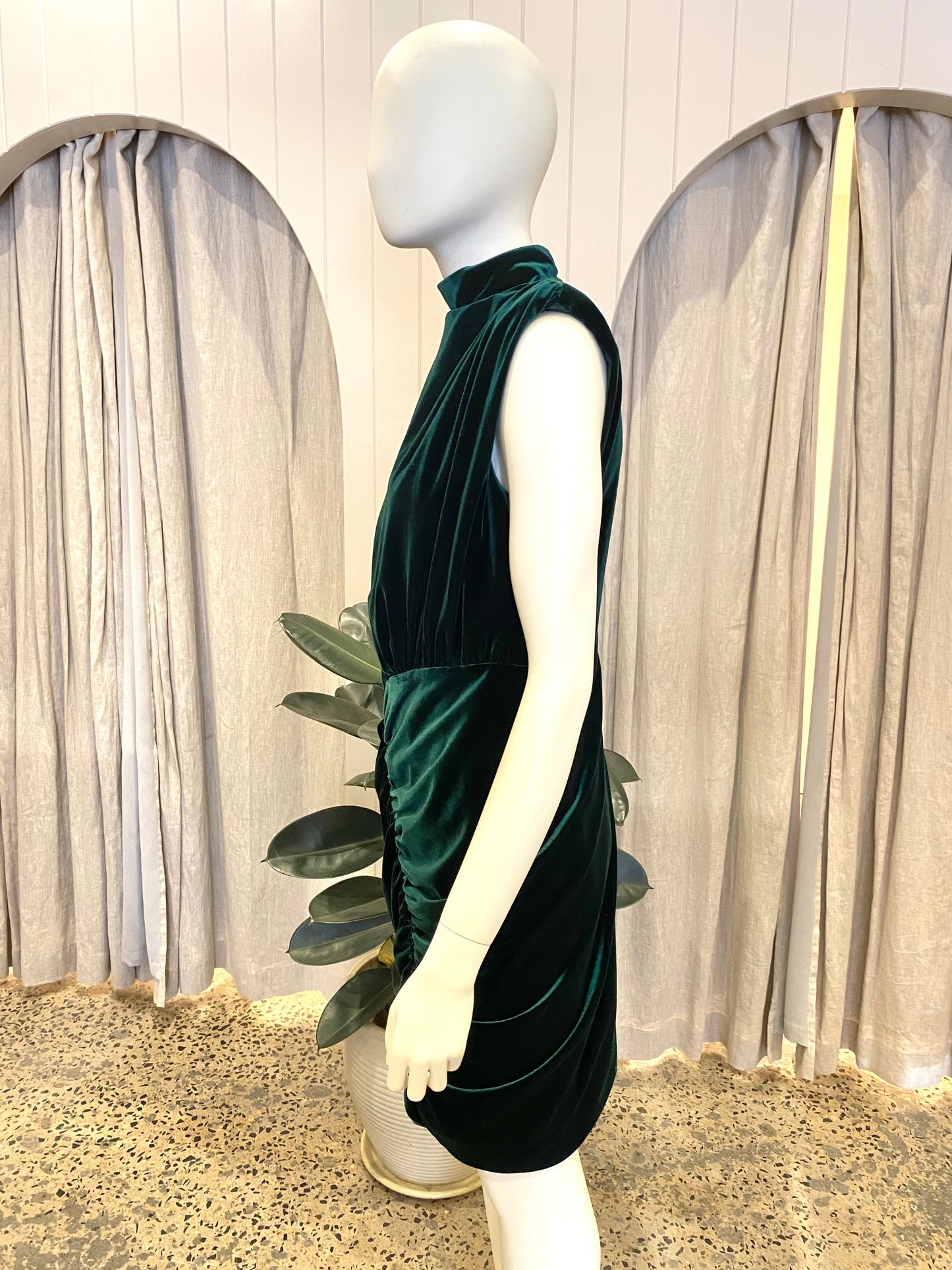 Bianca and Bridgett Emerald Natalia Short Velvet Dress - Size 14