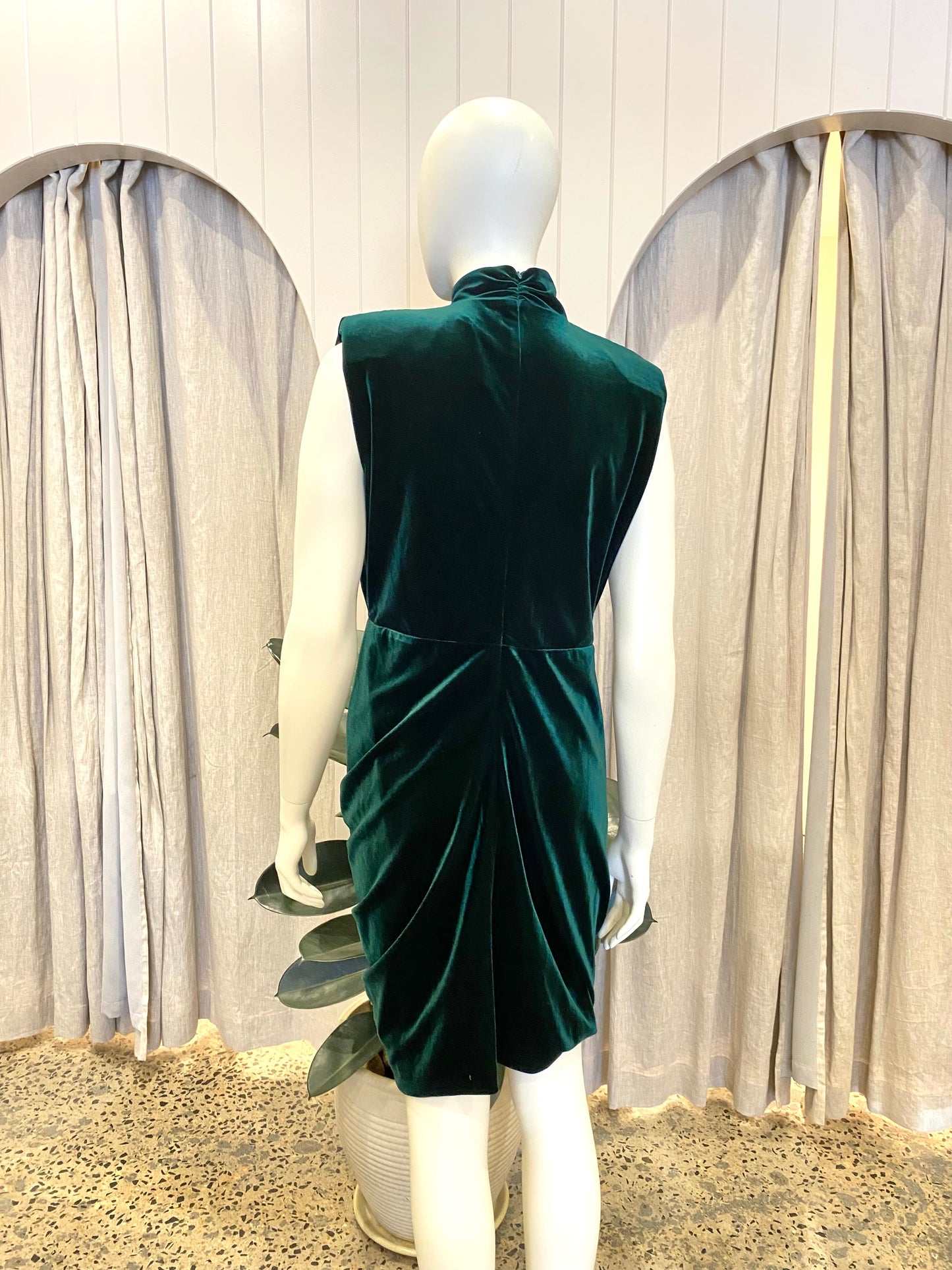Bianca and Bridgett Emerald Natalia Short Velvet Dress - Size 14