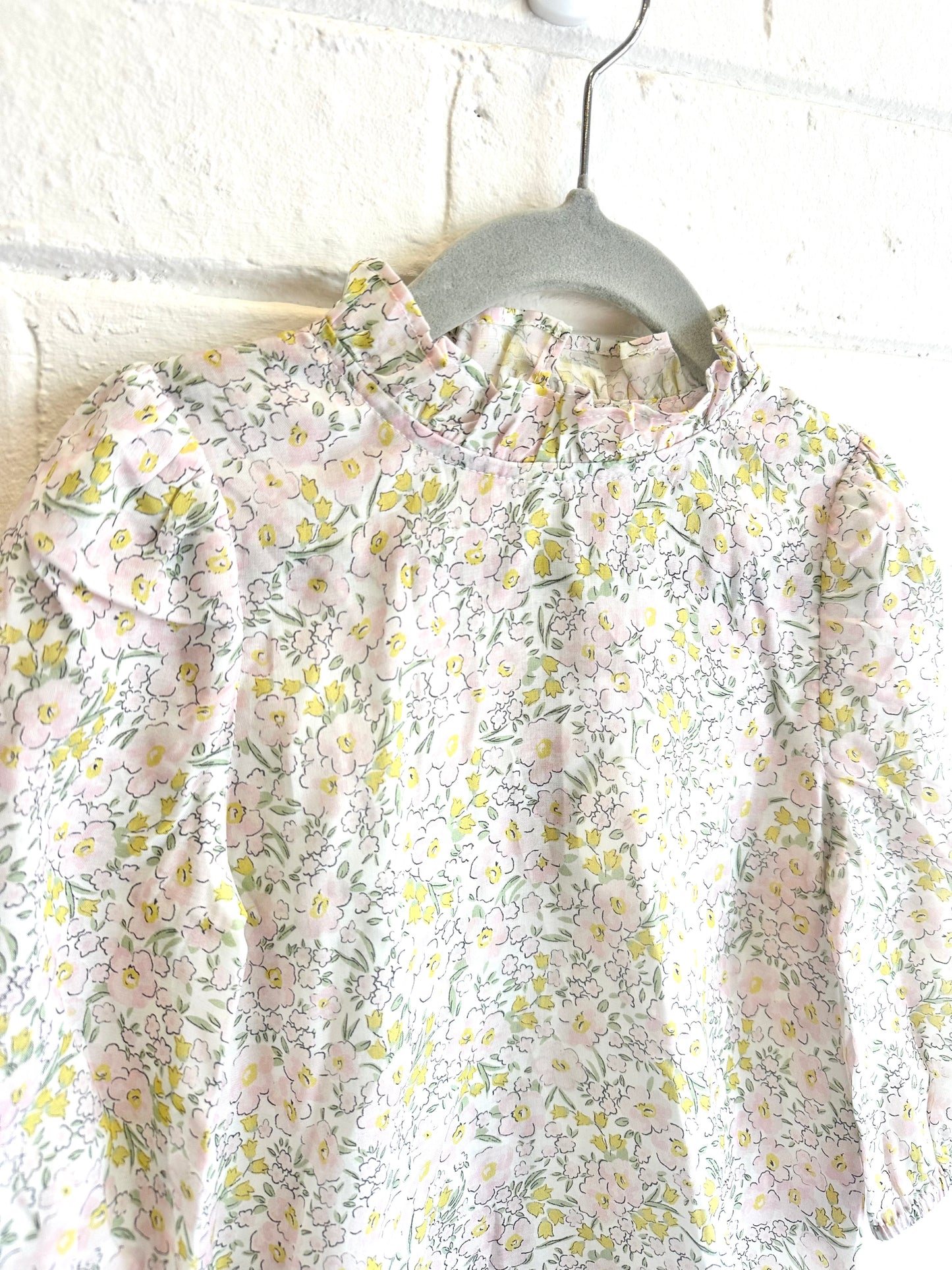 Little Wardrobe floral blouse - Size 3