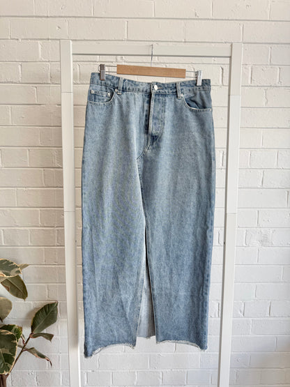 Ena Pelly Denim Midi Skirt in Vintage Blue - Size L (12)