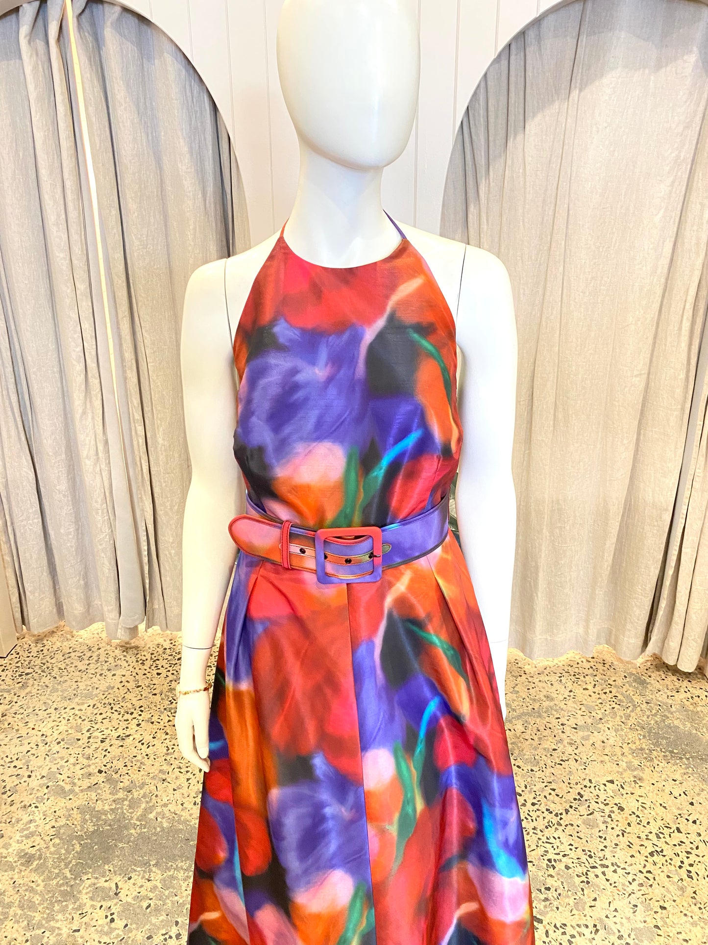 Rebecca Vallance Cabaret Roses Gown - Size 16