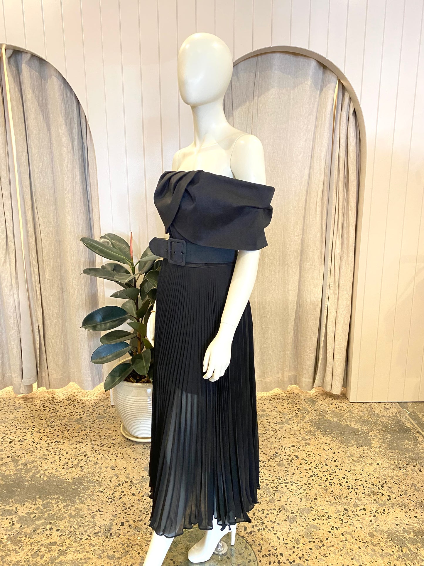 Rebecca Vallance Emilie Midi Dress - Size 16