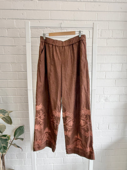 Emerson Studio Rust Reflexion Shirt and Pant Set - Size M/L (12 - 14)