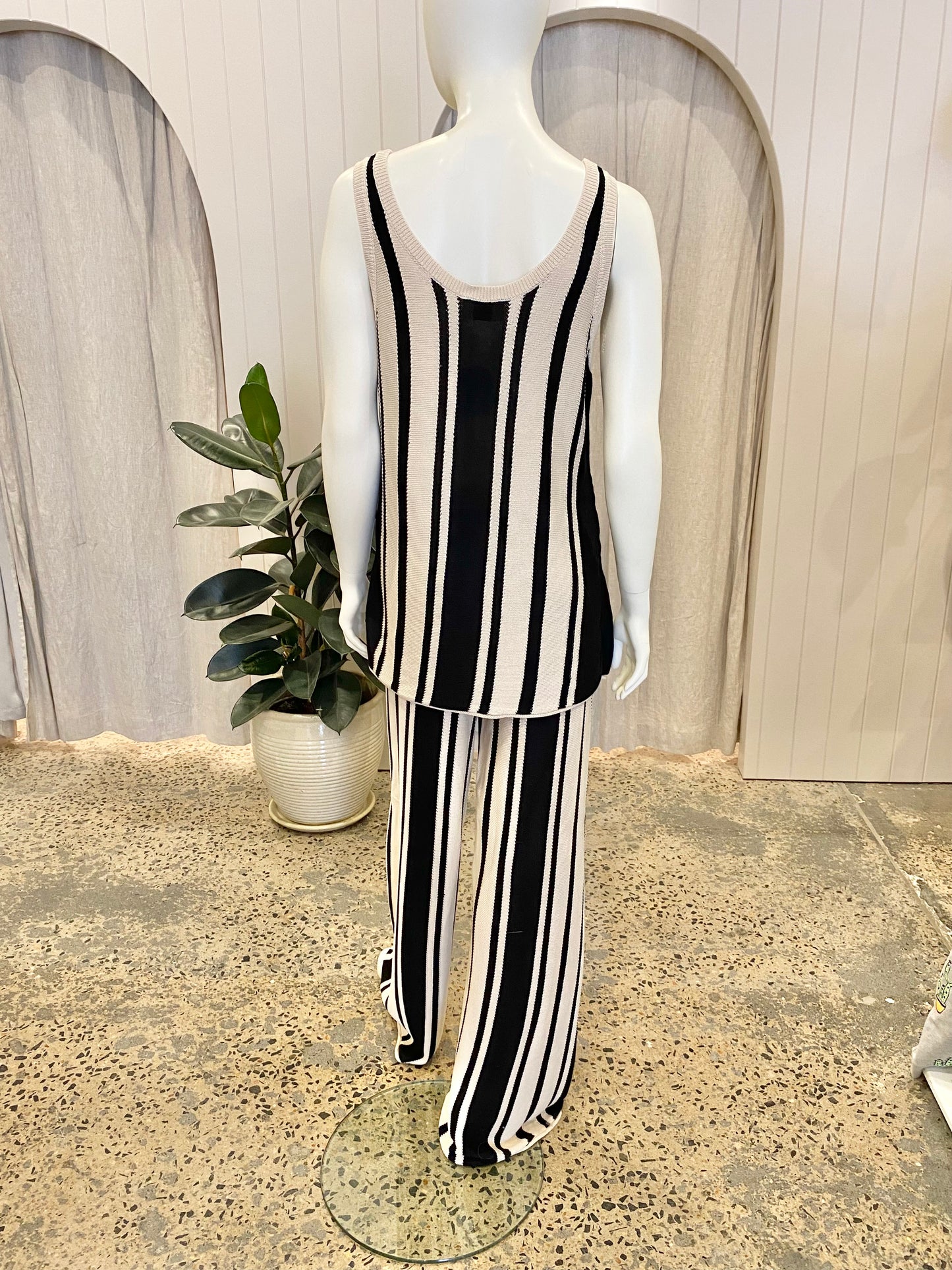 Dissh Delphi Stripe Tunic and Pant Set - Size 12
