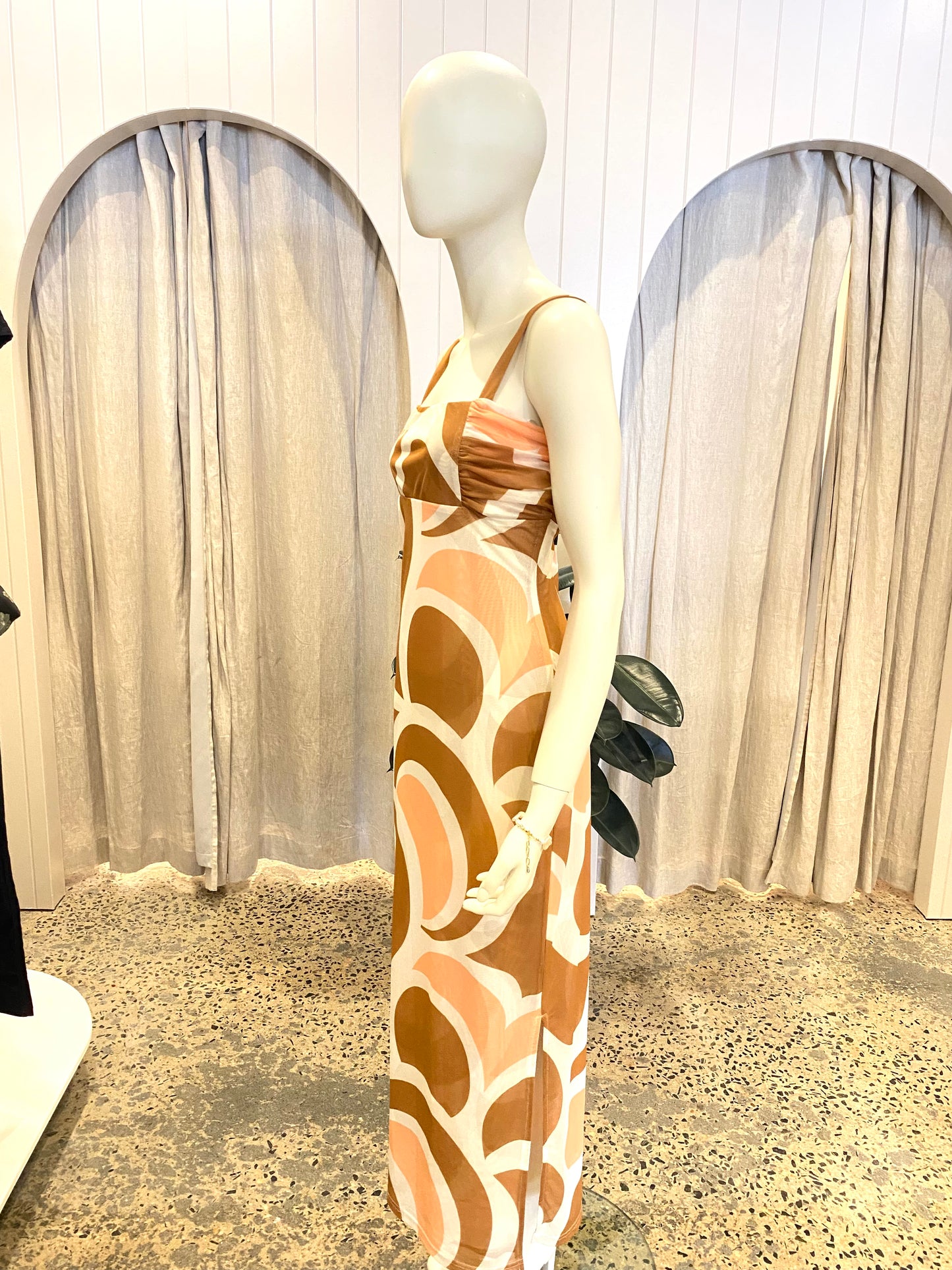 By Johnny Geo Mesh Print Dress - Size 14