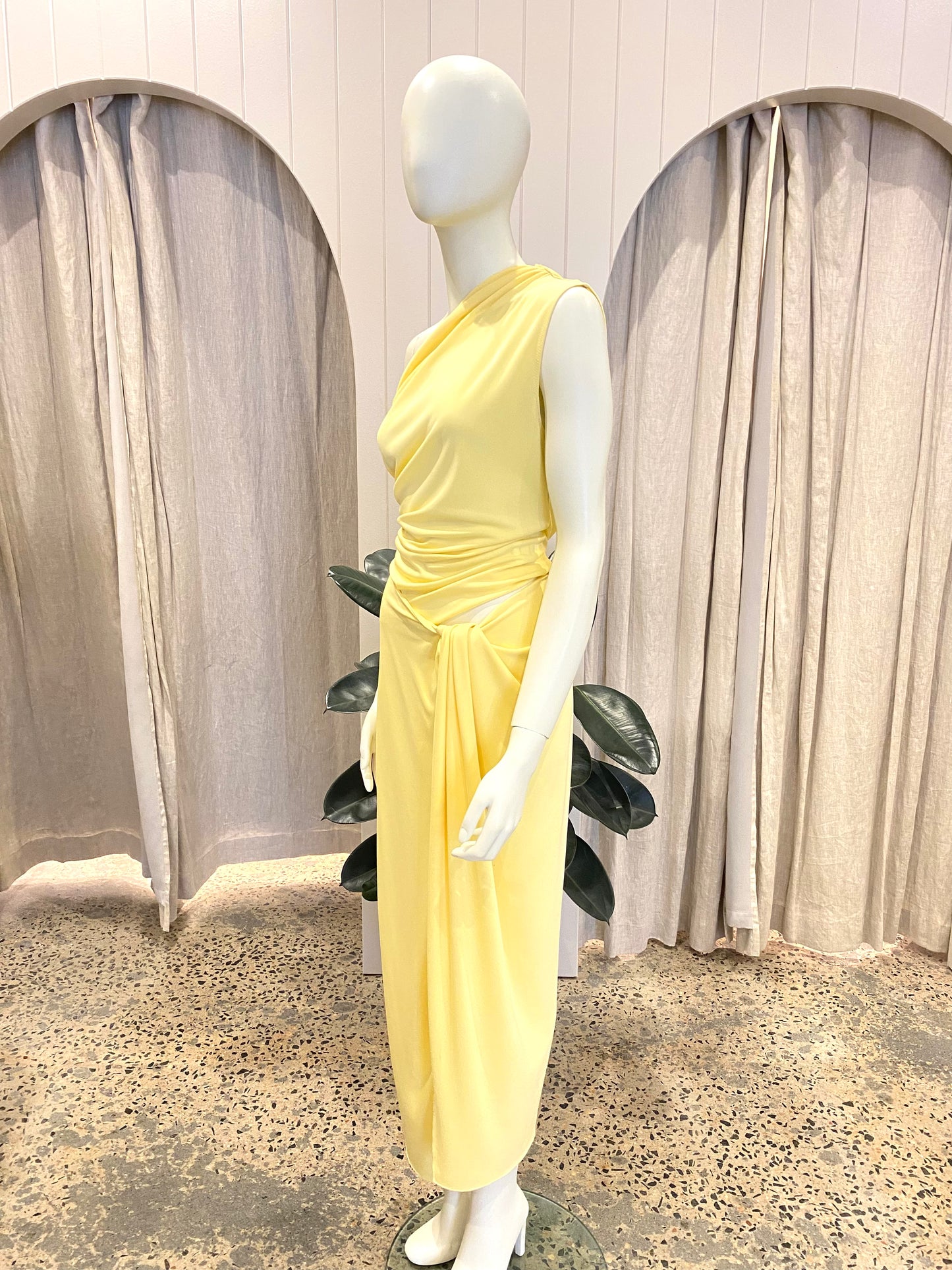 Benni Cleo One Shoulder Maxi Dress in Yellow - Size 12