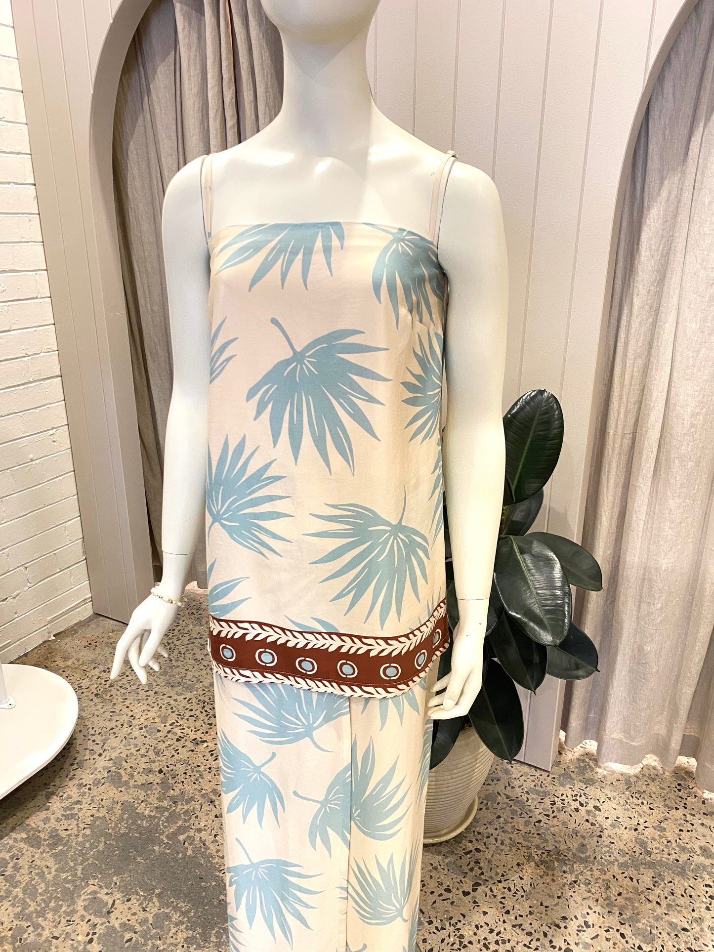 Pasaduchas Summer Fling Pant and Top Set - Size 10