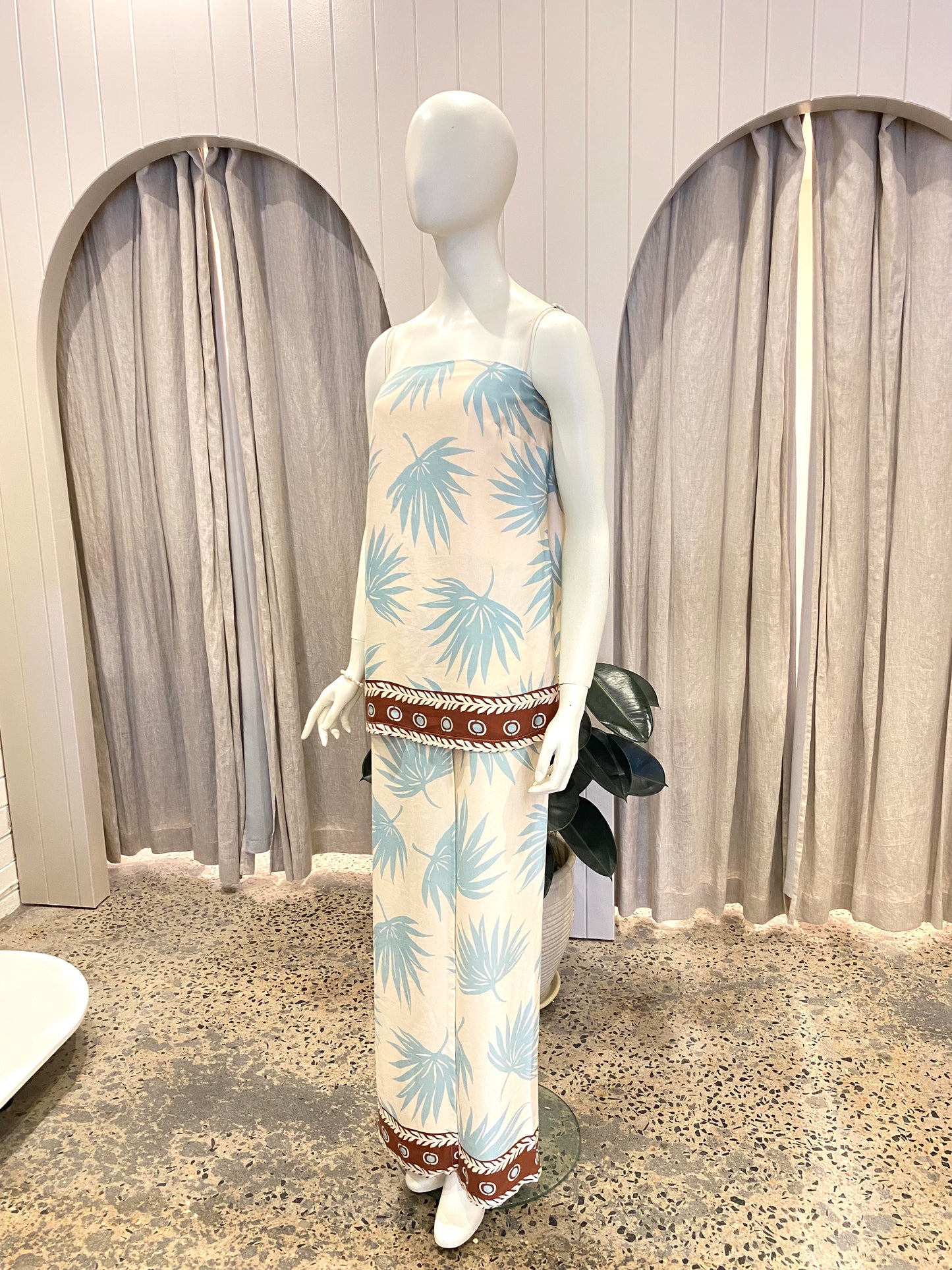 Pasaduchas Summer Fling Pant and Top Set - Size 10