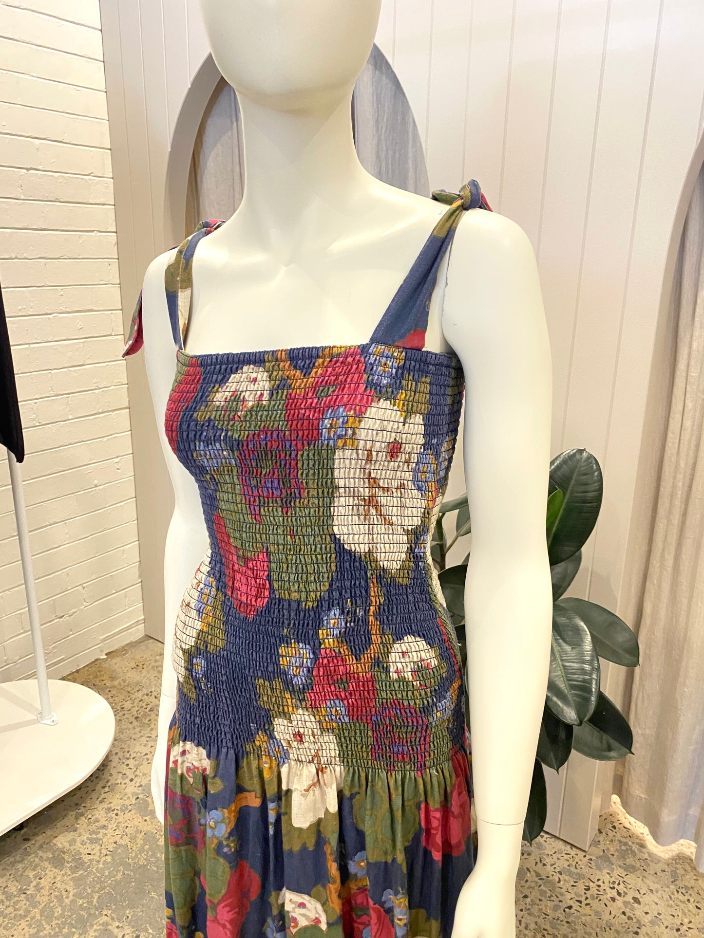 Sir The Label Francesca Shirred Maxi Dress - Size 0 (8)