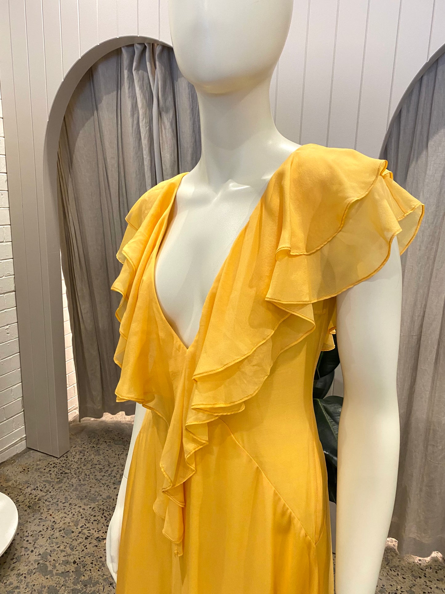 Leo Lin Orange Sunrise Ruffled Silk Chiffon Midi Dress - Size 8