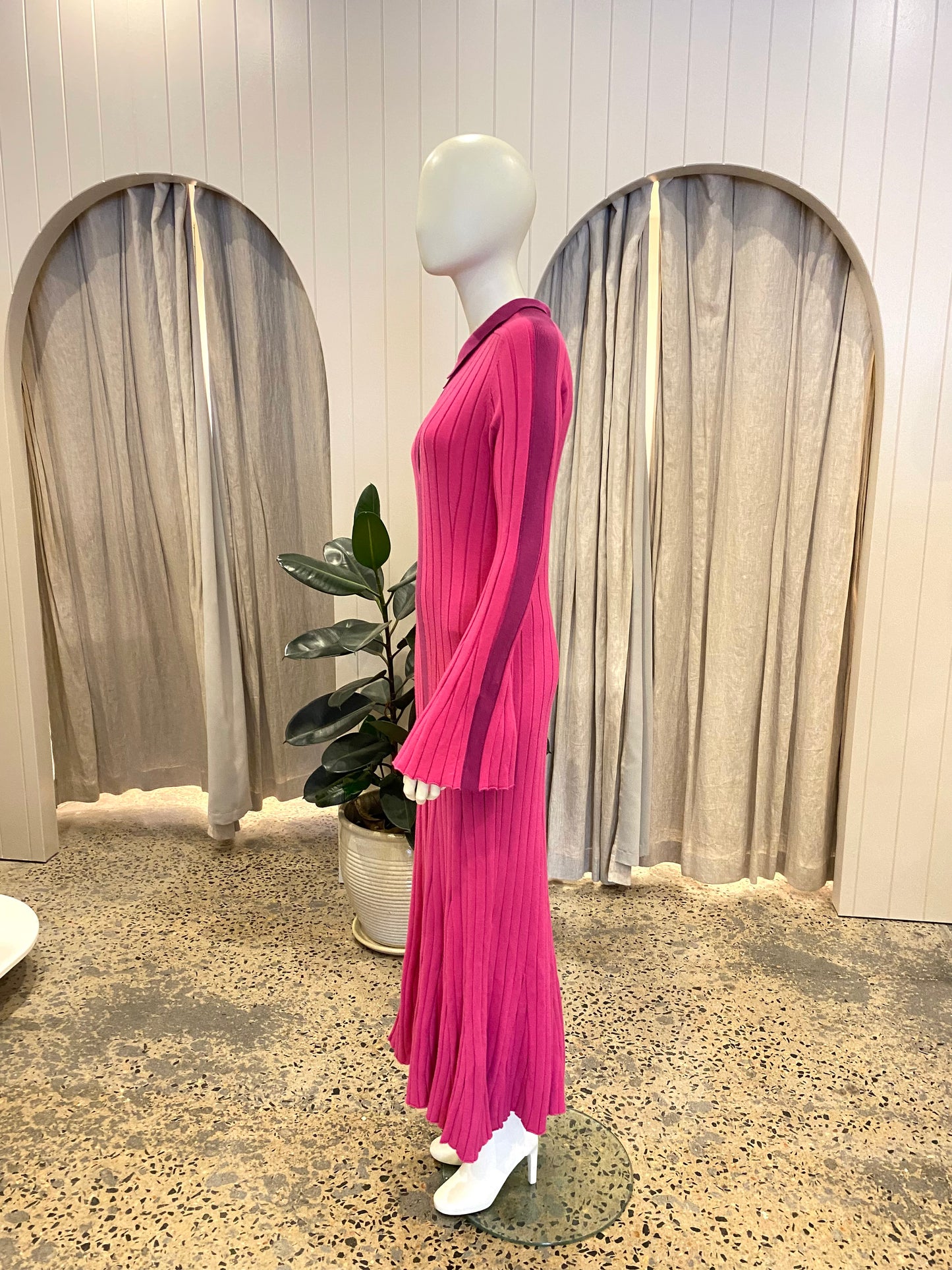 ACLER 'Flint' Ribbed Knit Midi Dress in Flamingo Mix - Size 12