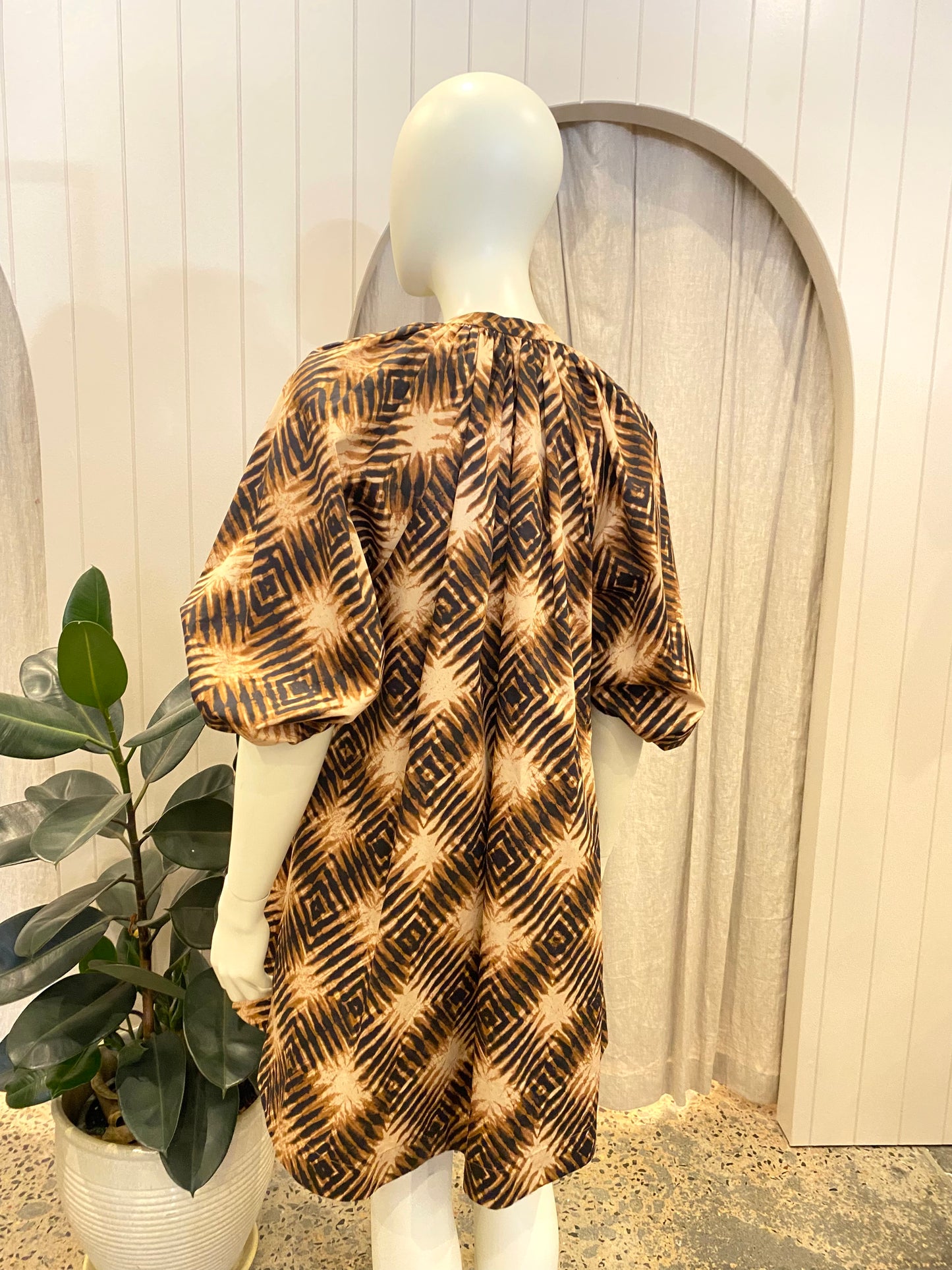 Husk Tan and Black Cotton Midi Dress - Size XS