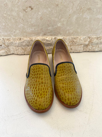 Gorman Croc Embossed Loafer in Green - Size 38