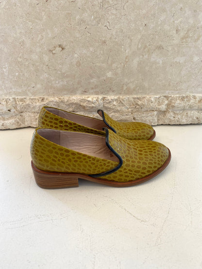 Gorman Croc Embossed Loafer in Green - Size 38