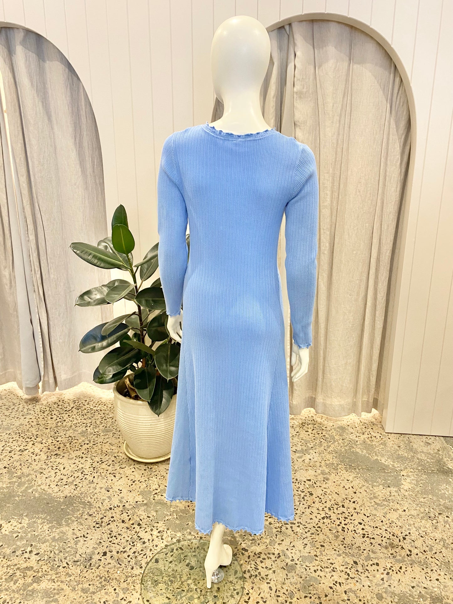 Kivari Knit Midi Dress in Cornlower Blue - Size 10