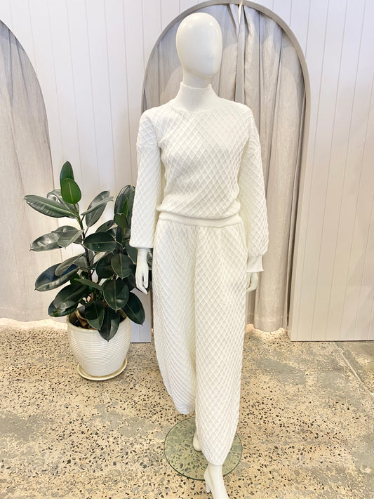 Textured Knit Pant and Jumper Lounge Set - Size M (12)