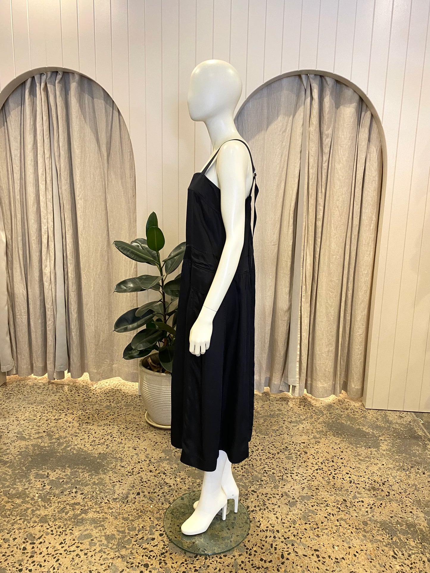 Lee Mathews Black Simone Apron Dress - Size 1