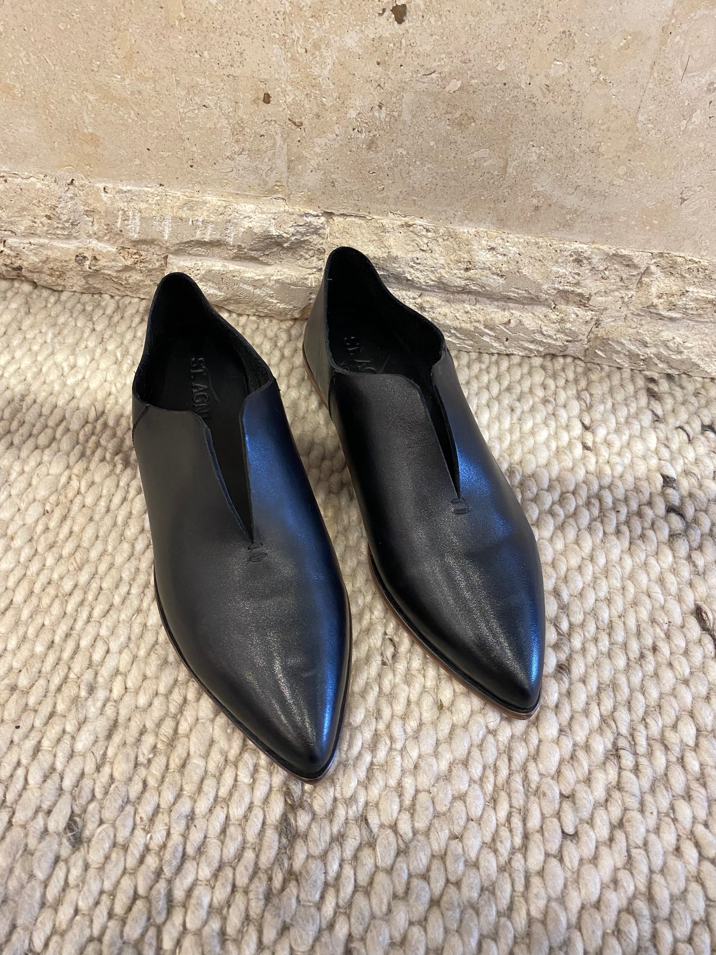 St Agni 'Romy' Flats in Black - Size 38