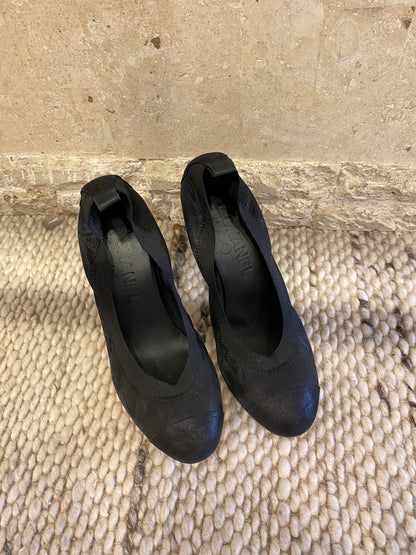 Chanel Black Seude Stretch Pumps - Size 38