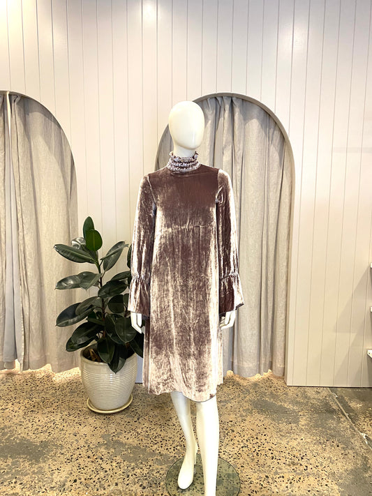 See By Chloe Ash Rose Crushed Velvet Midi Dress - Size 6 - 8