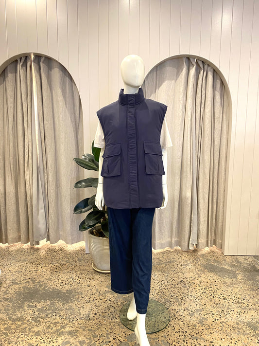 Ena Pelly Puffer Vest in Navy - Size 12