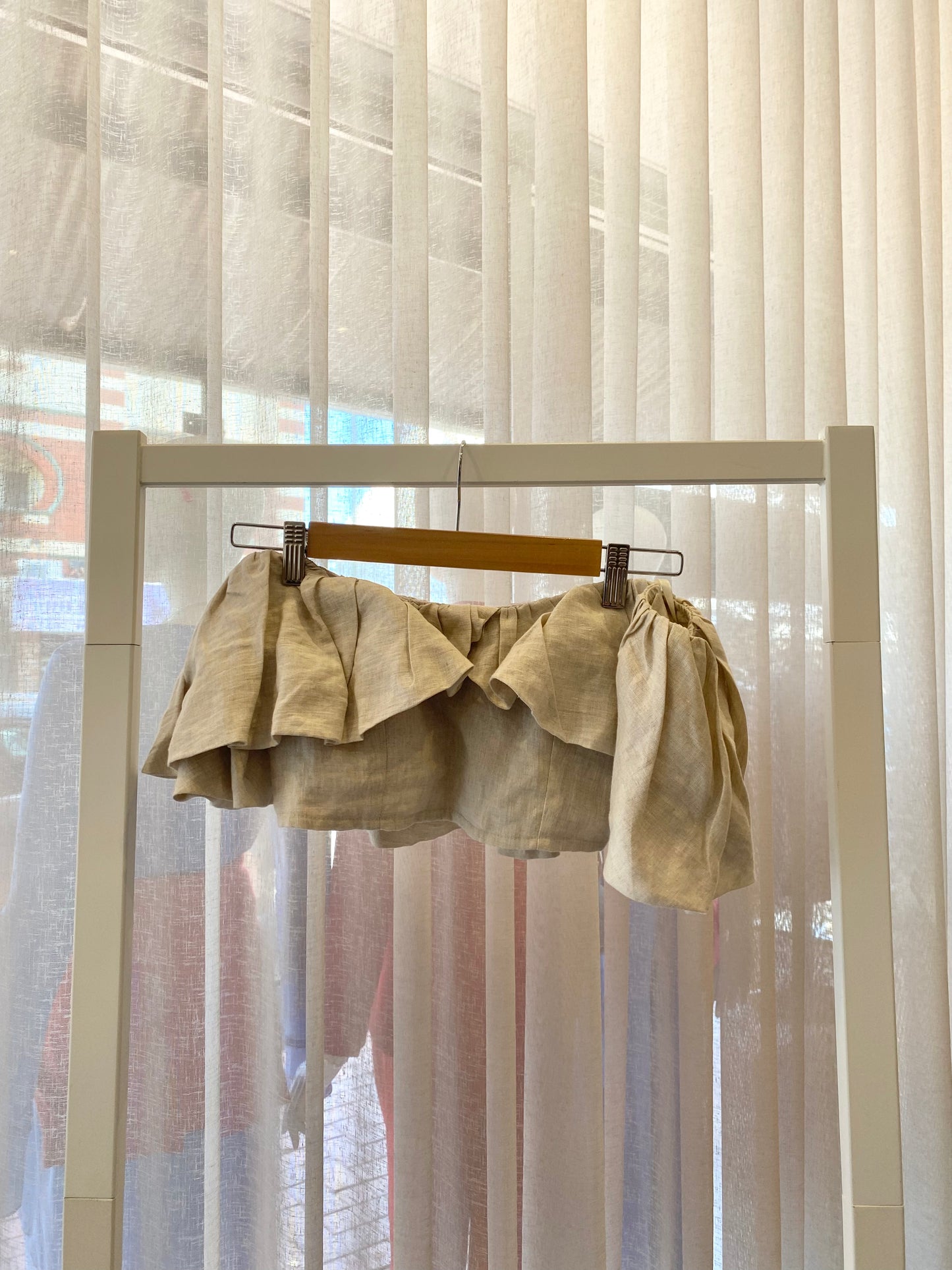 Dissh Ruffle Crop - Size 8