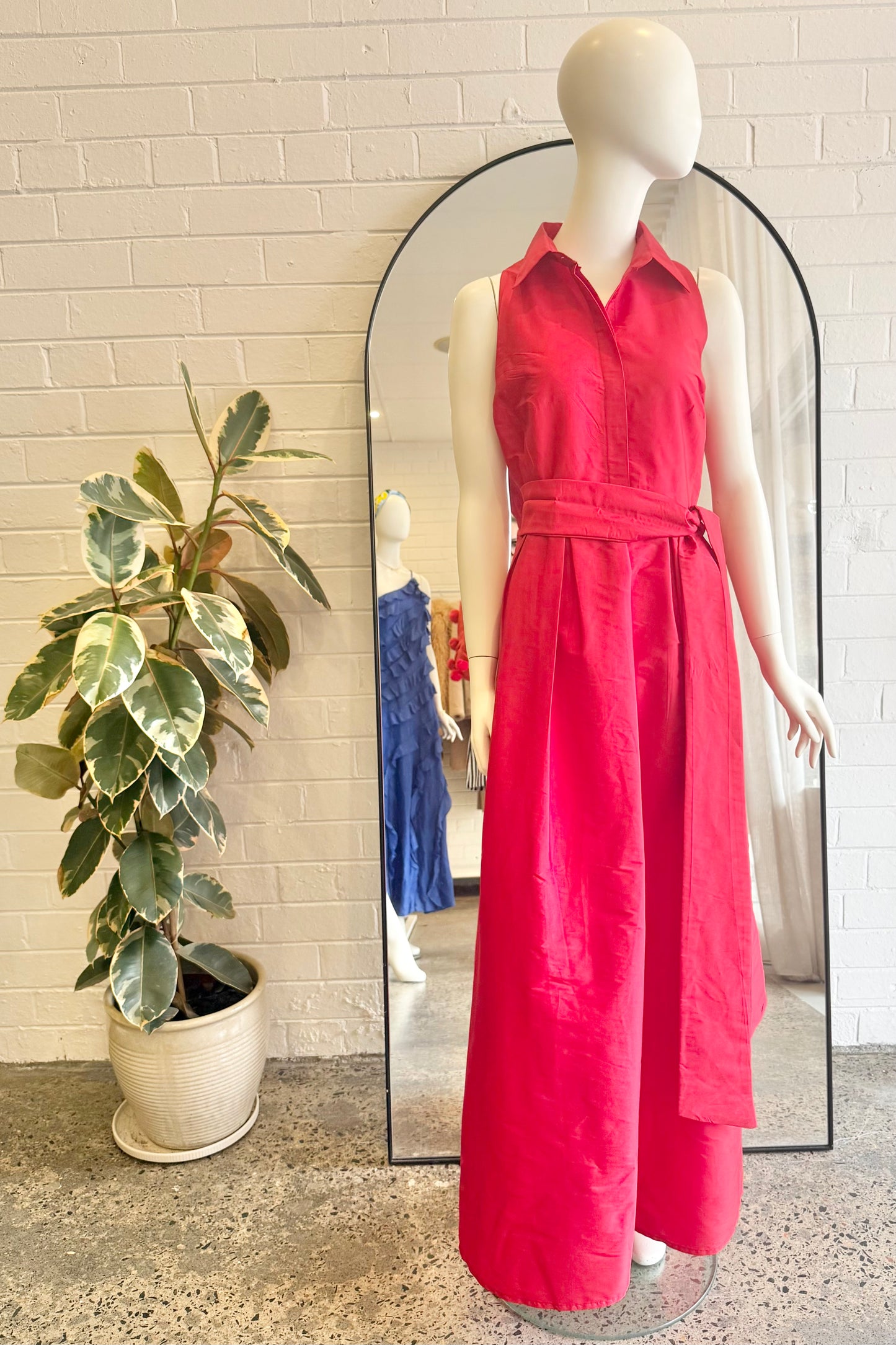 Simorra Red Long Sleeveless Dress - Size 12