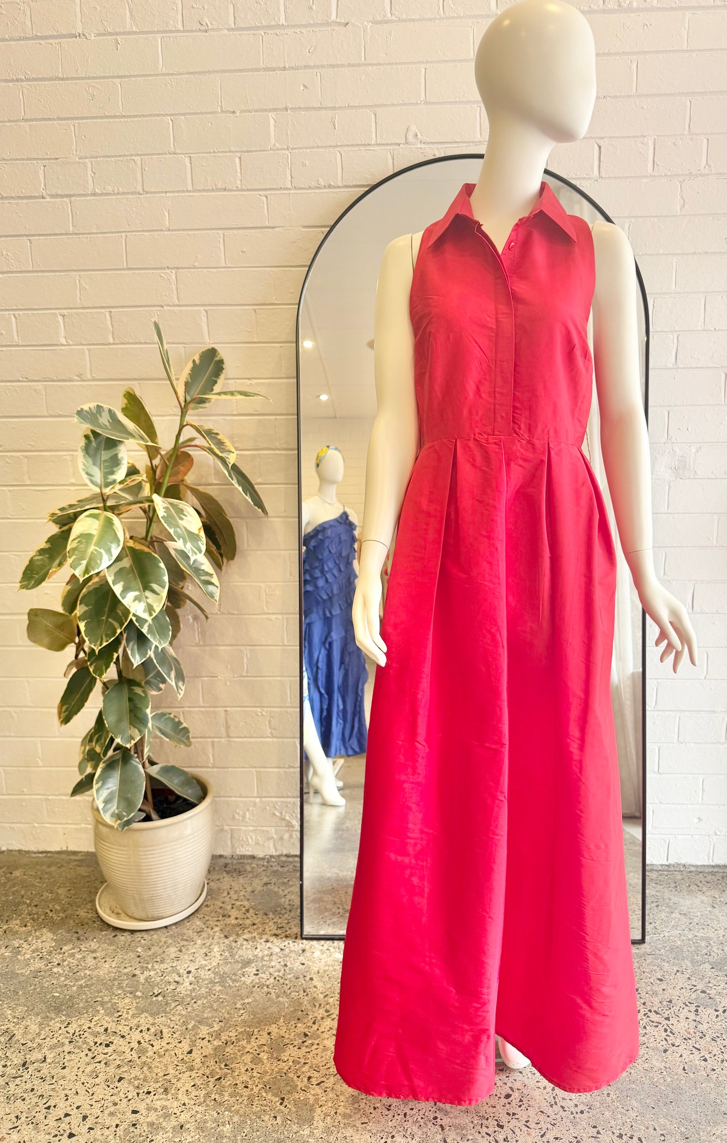 Simorra Red Long Sleeveless Dress - Size 12