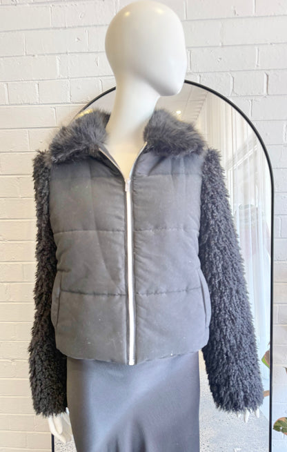 Ena Pelly Black Faux Fur Puffer Jacket - Size 8