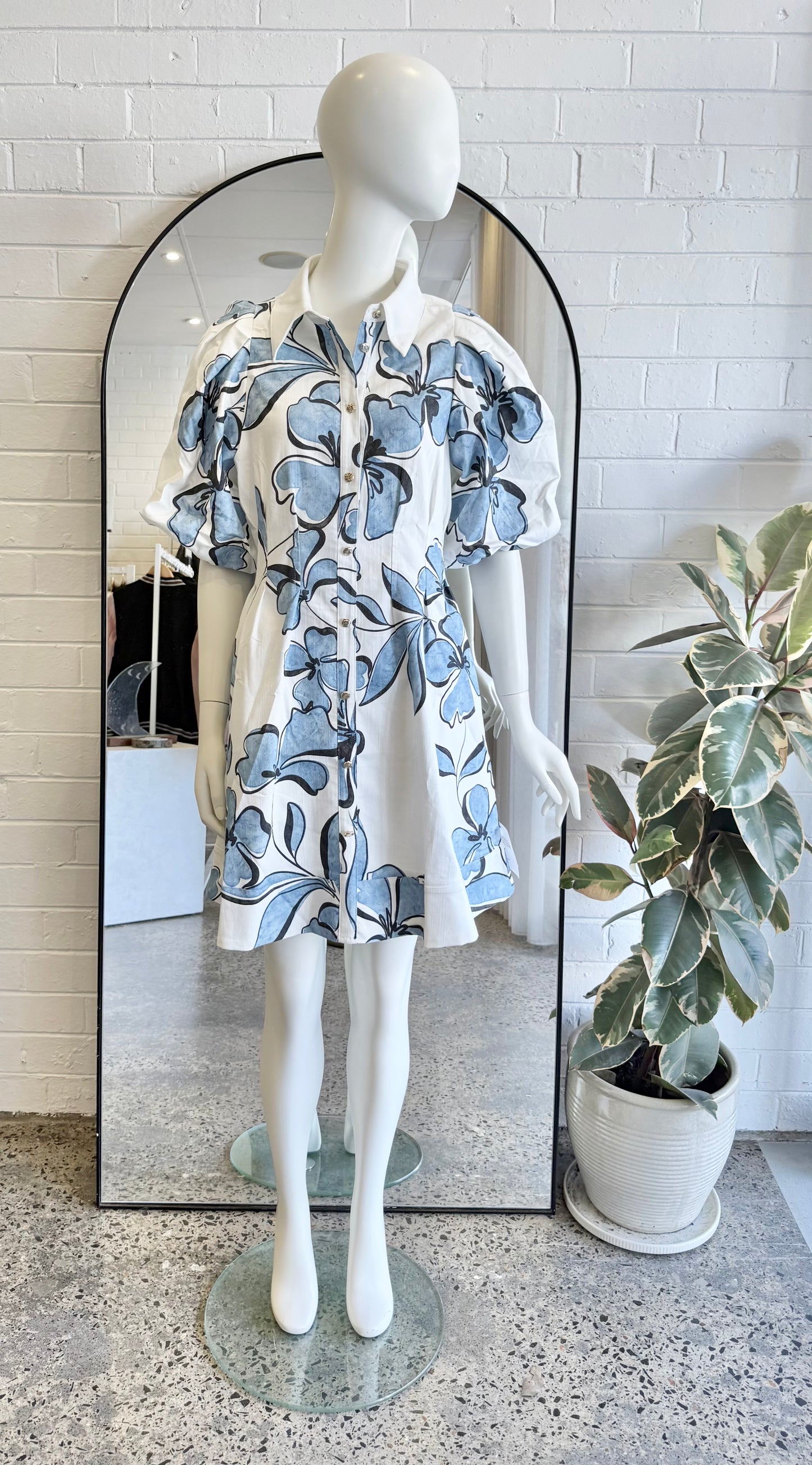 Sheike 'Hibiscus' Mini Dress in Blue/White - Size 14