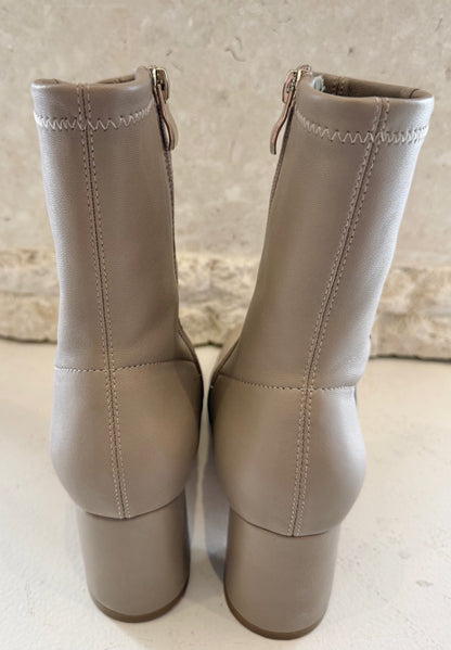 Jane Dempster Beige Latana Lether Sock Boots - Size 39