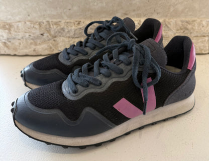 Veja Navy/Pink SDU Sneaker - Size 39