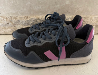 Veja Navy/Pink SDU Sneaker - Size 39