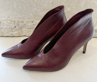 LK Bennett Burgundy Leather Heels - Size 39.5