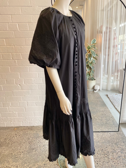 Joslin Midi Smock Dress in Black - Size 12