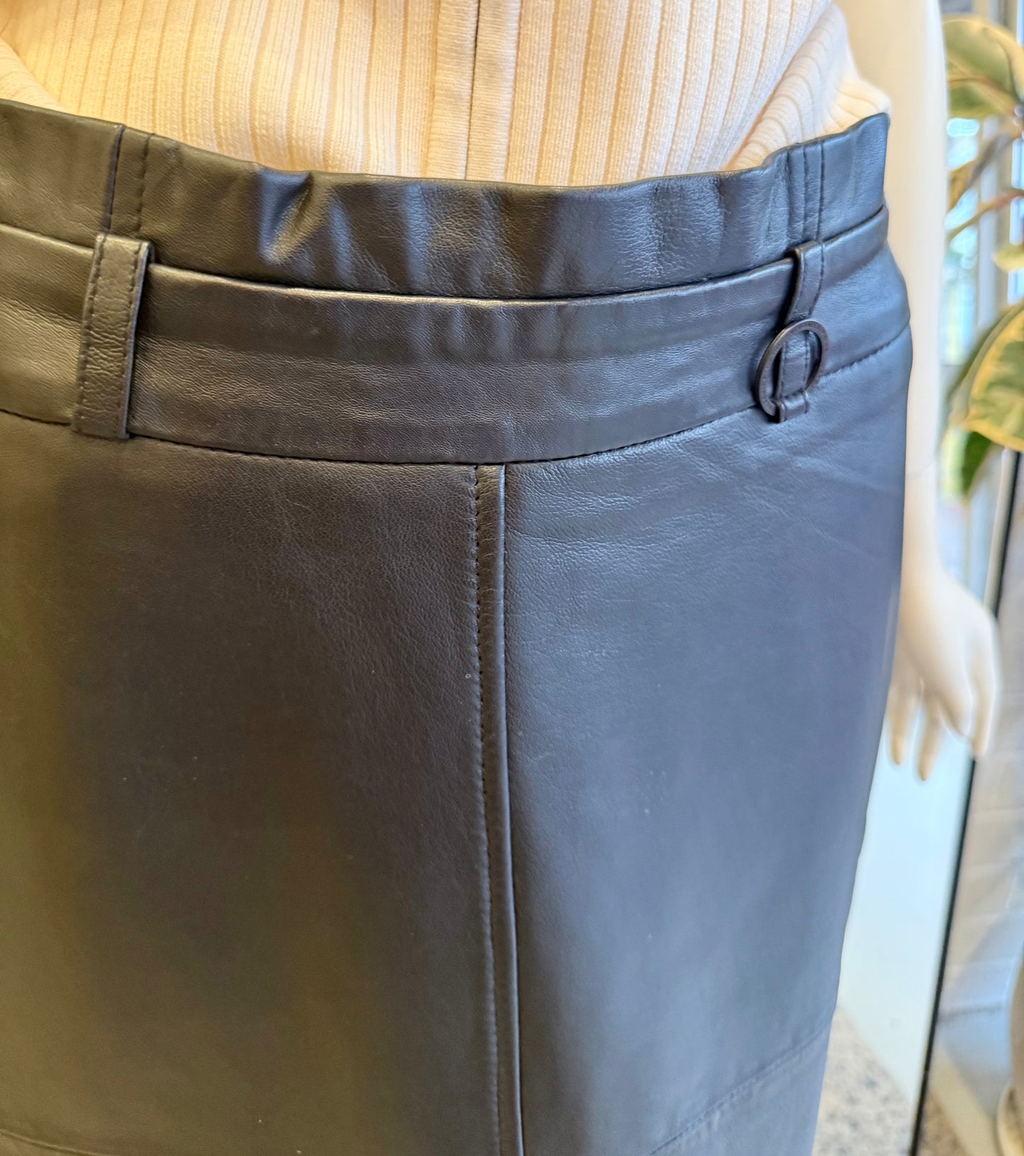 Veronika Maine Black Leather Midi Skirt - Size 8