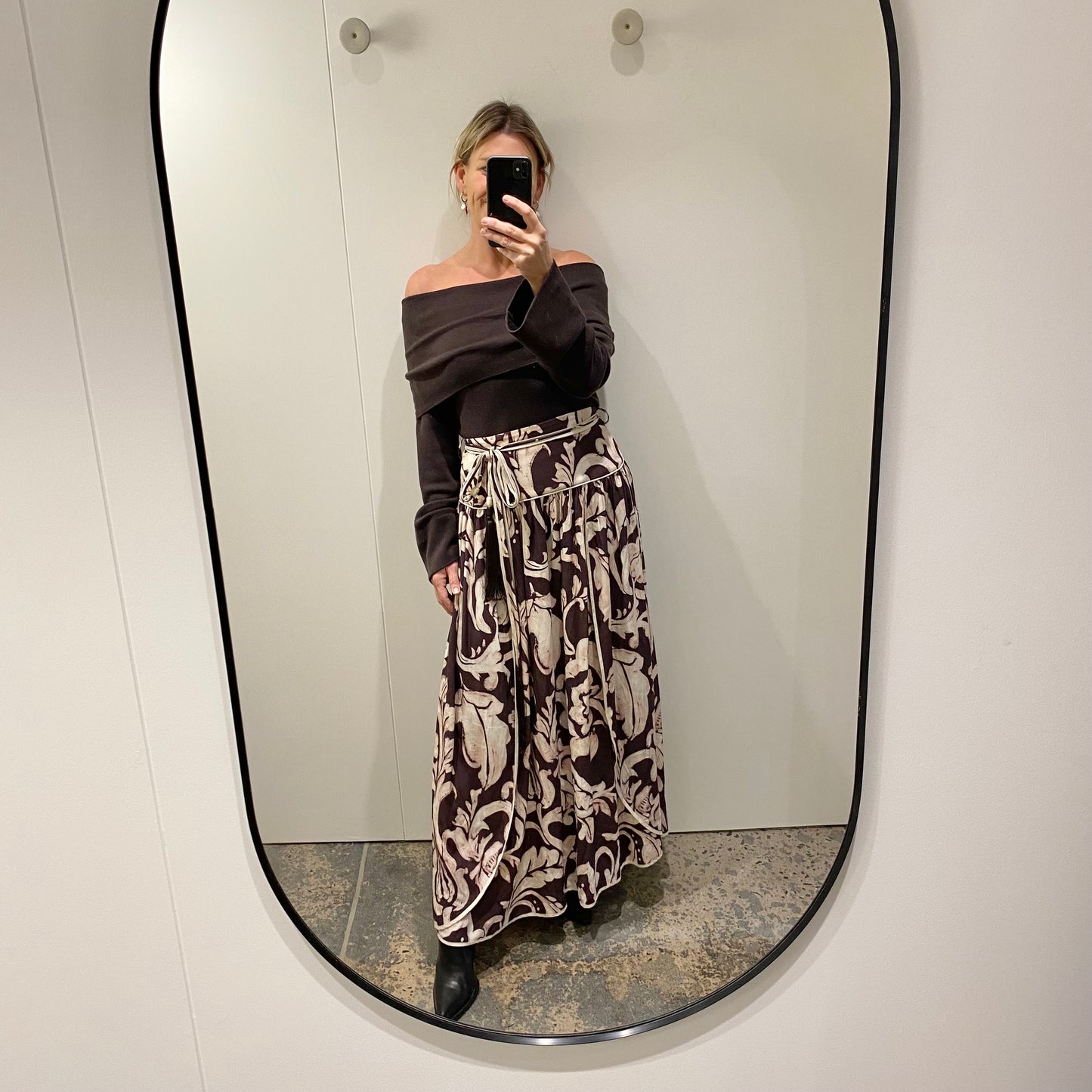 Elka Collective 'Alexa' Off Shoulder Knit - Size 10