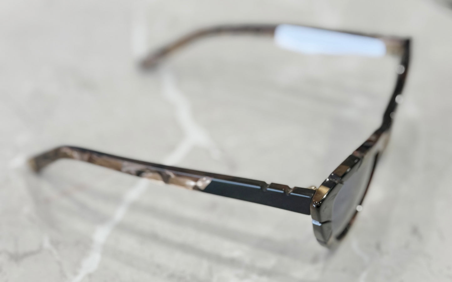 Pared Piccolo and Grande Sunglasses in Shell