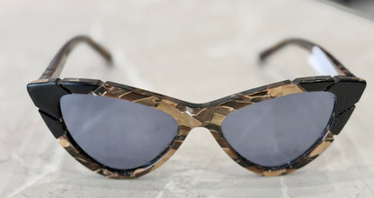 Pared Piccolo and Grande Sunglasses in Shell