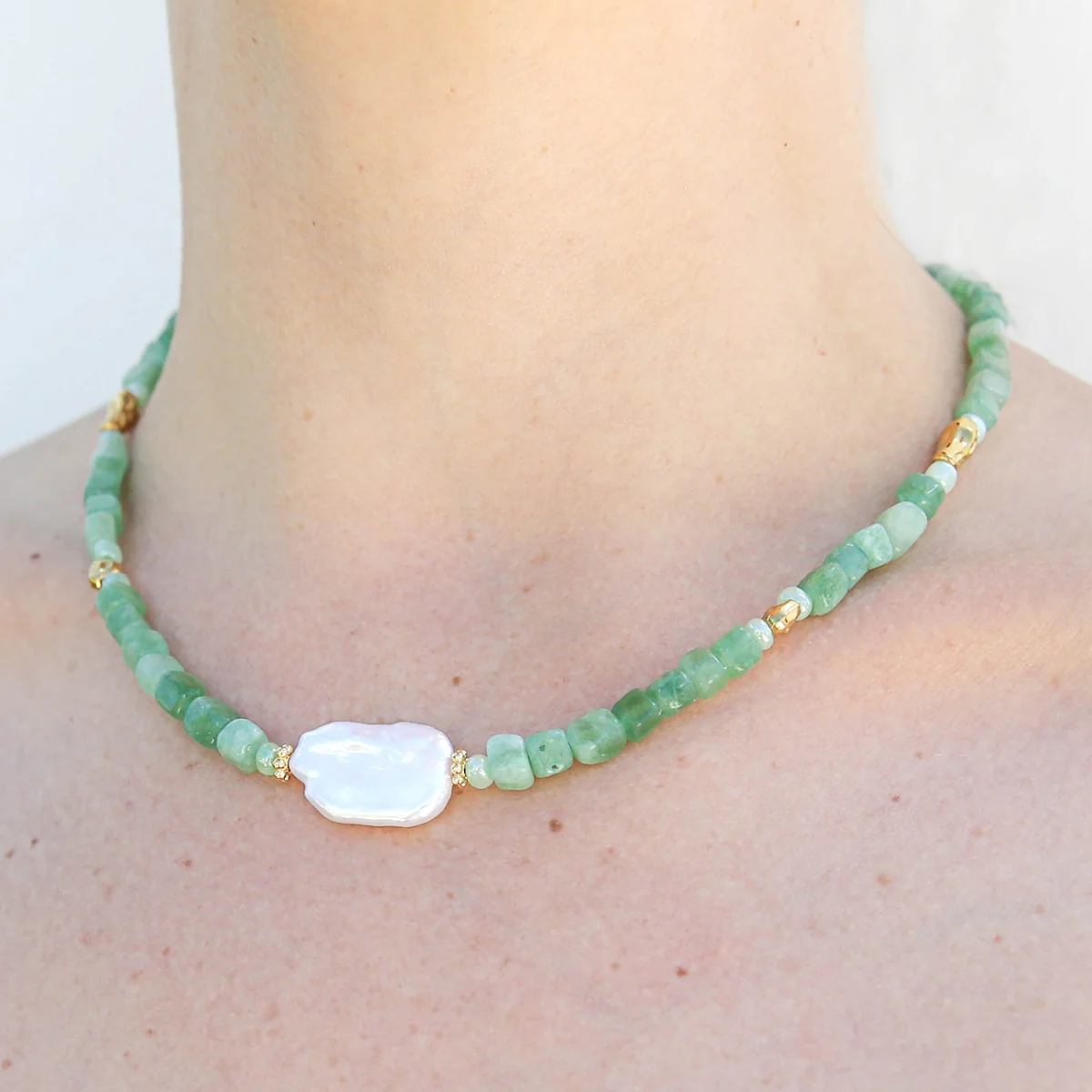 Kingston Moss Pearl Necklace